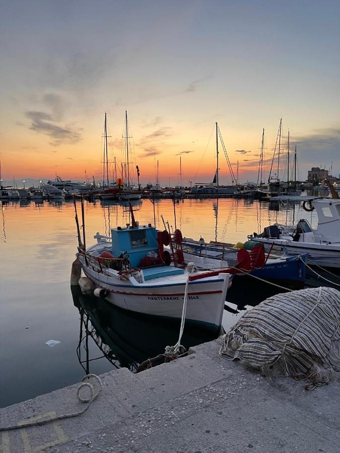 Axs First Floor Apartment Aegina Town Exteriör bild